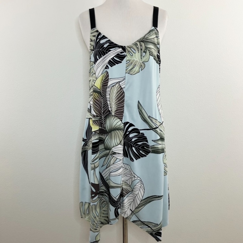Lilac + London | Leaf Print Night Gown